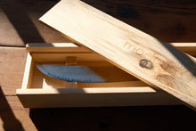 Load image into Gallery viewer, The Barcelona Saber